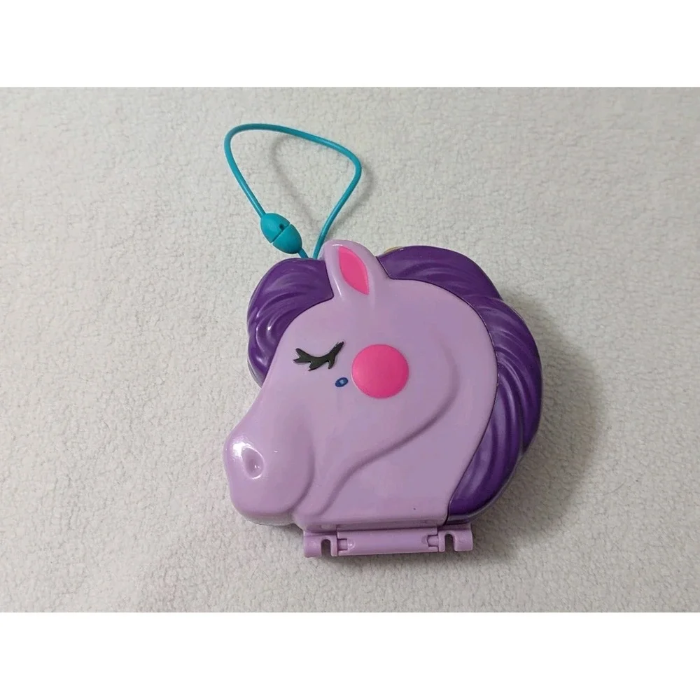Polly Pocket Jumpin Style Pony Compact Mattel 2020 With 2 Figures And 2 Horses